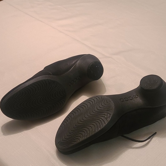 SHOES by ECCO - Picture 3 of 8